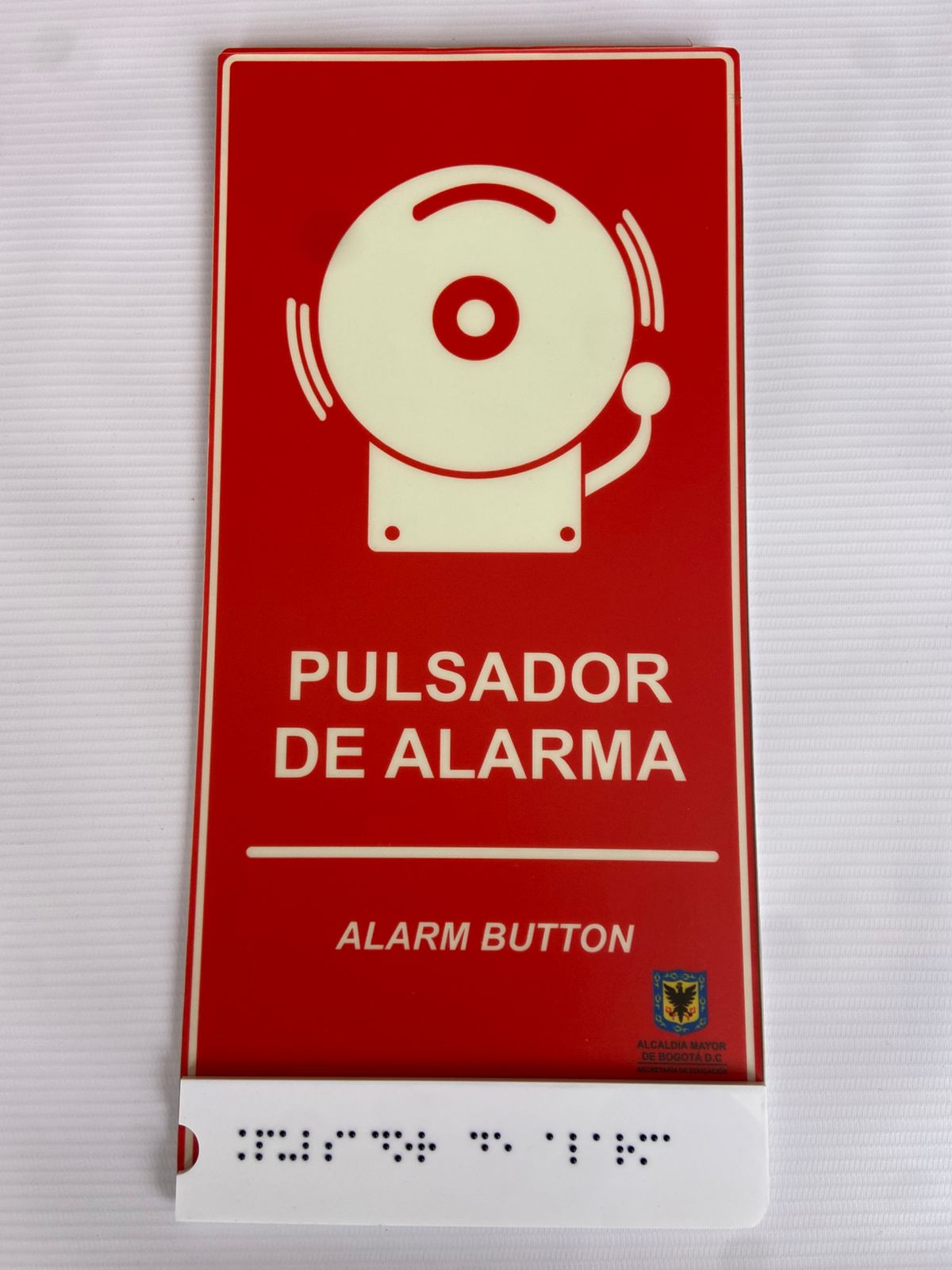 Señal en poliestireno con braille Señal en poliestireno con lectura braille - Arquetipo Señalización Bogotá